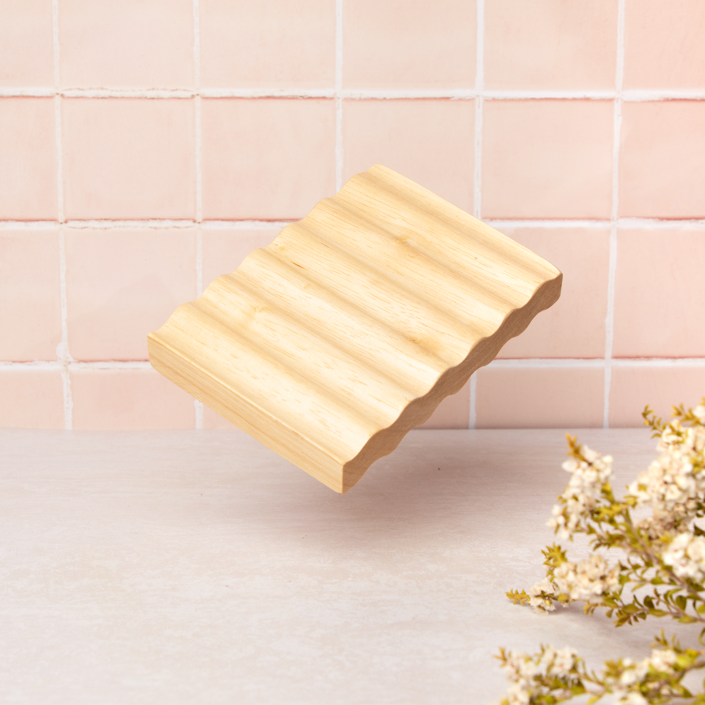 Exfoliating Coffee Scrub Bar & Wave Beechwood Soap Dish Bundle